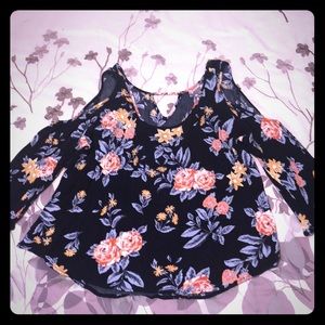Floral printed open shoulder half sleeve top